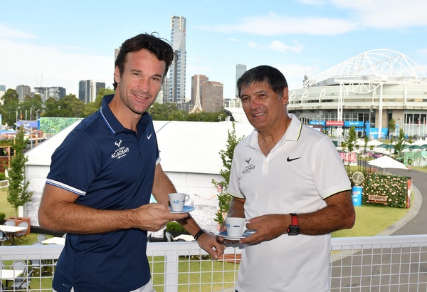 Nadalovi ekipi se je pred začetkom sezone pridružil nekdanji prvi igralec sveta Carlos Moya.